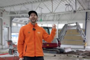 Vänersborgsdepån flyttar ur sin etta och snart in i en herrgård